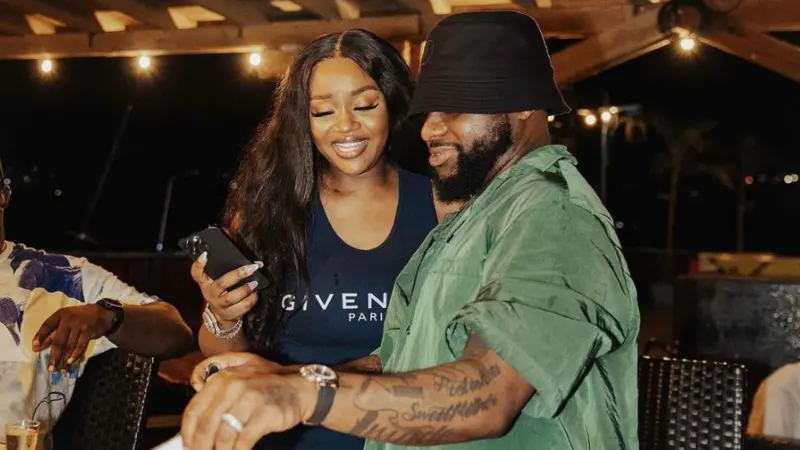 Video of Davido, Wife’s Night Out in UK Trends Amid Sophie’s Fake House Saga: “Too Hot to Handle”