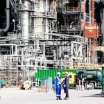 Dangote Refinery playing emotional blackmail, Nigerians swallowing it – Financial expert