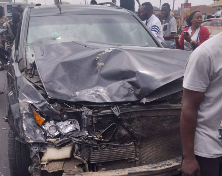 SUV rams into cattle, kills two cows in Lagos