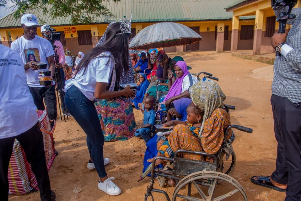 PHOTOS: Miss Universe Nigeria Visits Abuja IDP camp