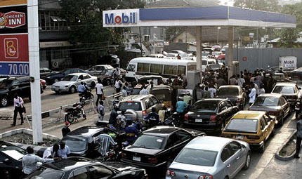 10,000 Filling Stations to Shut Down as Dangote Ships 79 Million Litres of Petrol to Lagos